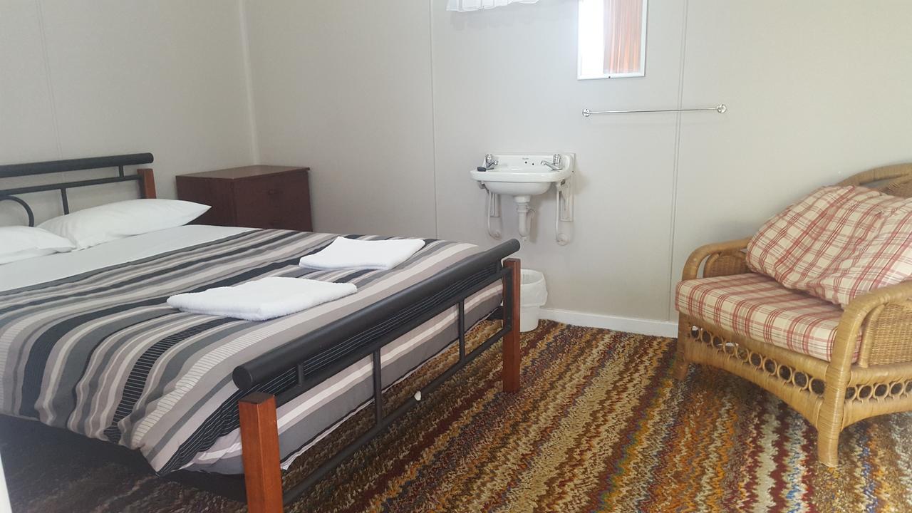 Tingle All Over Budget Accommodation Walpole Esterno foto