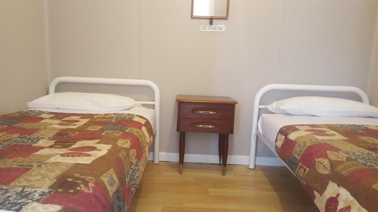 Tingle All Over Budget Accommodation Walpole Esterno foto