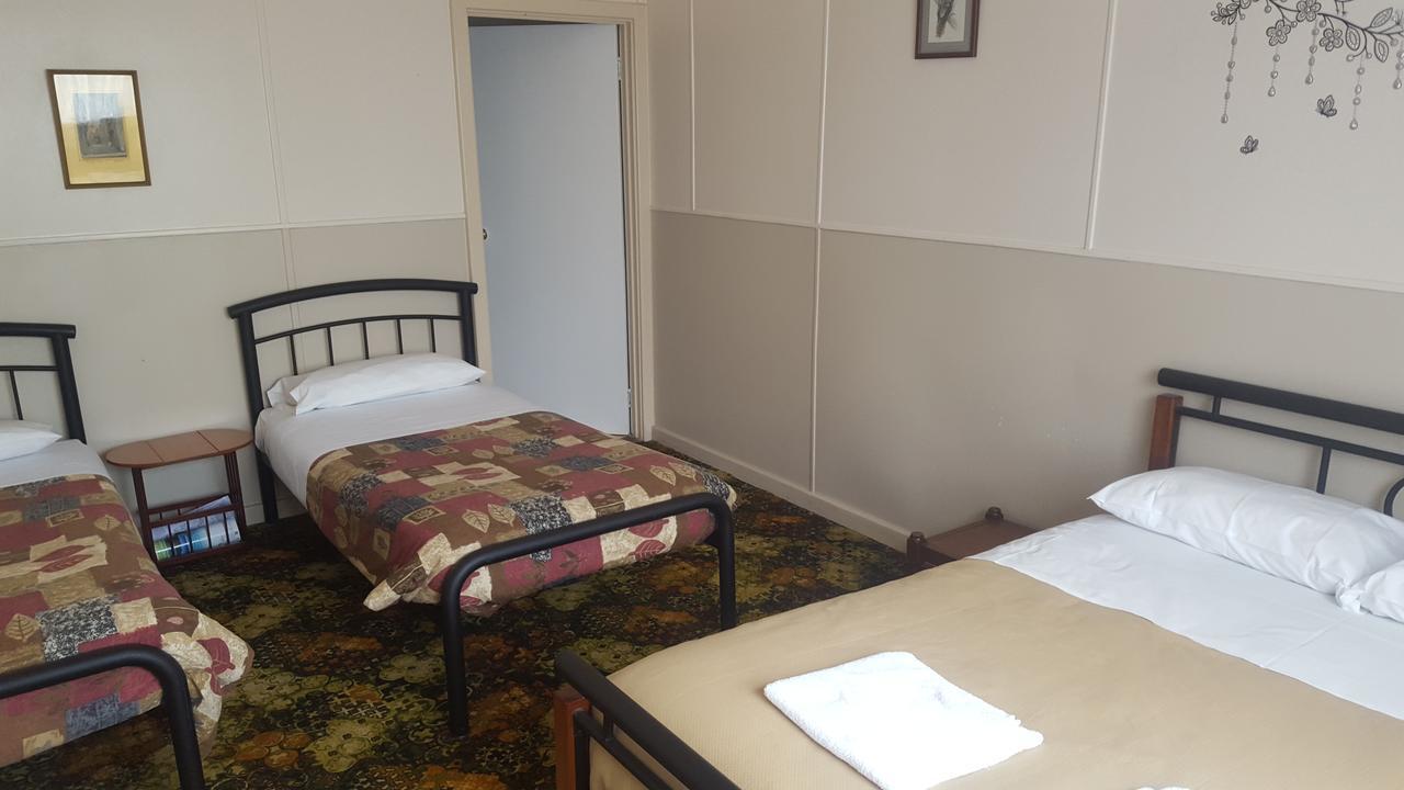 Tingle All Over Budget Accommodation Walpole Esterno foto