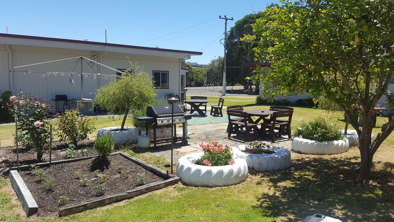 Tingle All Over Budget Accommodation Walpole Esterno foto